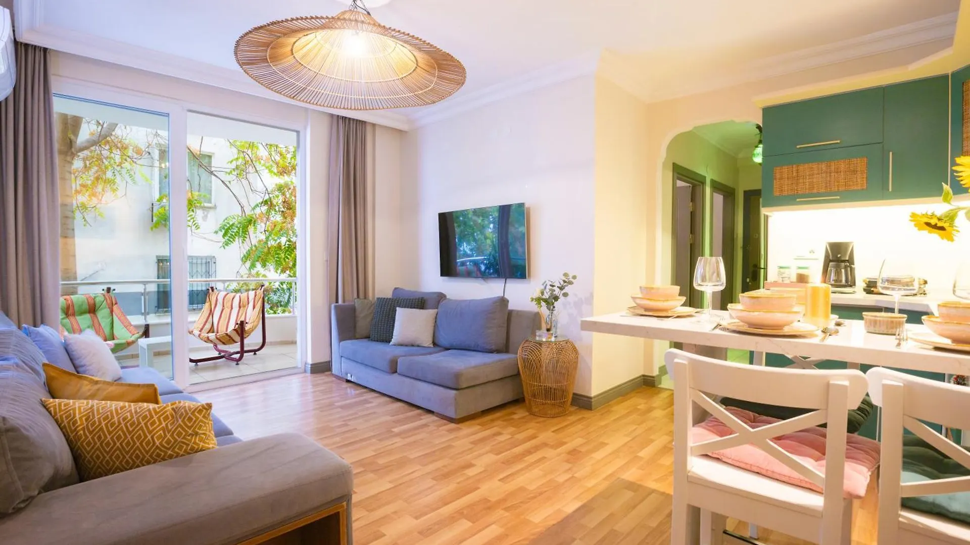 Antalya No4 Luxury Comfort Art Design House location
